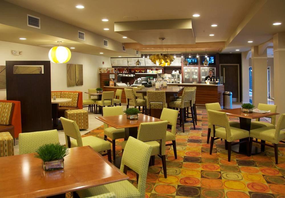 Courtyard By Marriott Hickory Hotel Exterior foto