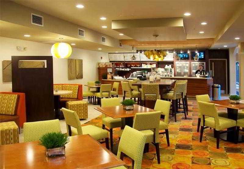 Courtyard By Marriott Hickory Hotel Exterior foto