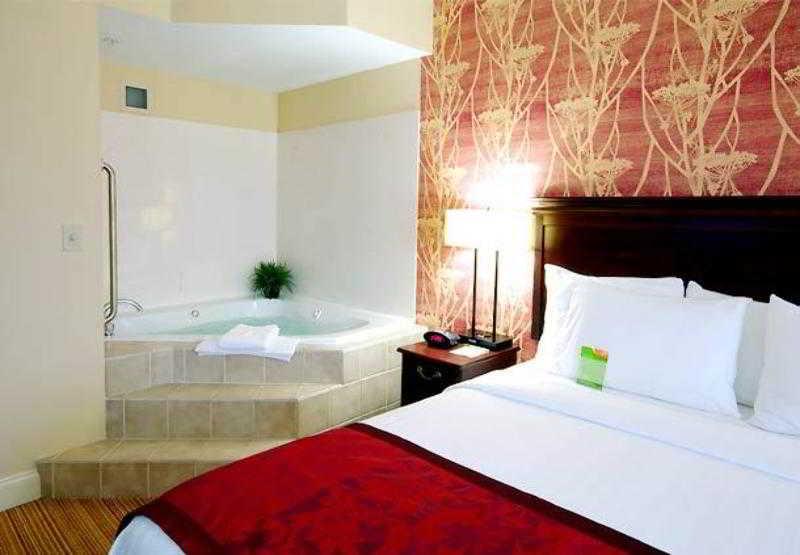 Courtyard By Marriott Hickory Hotel Quarto foto